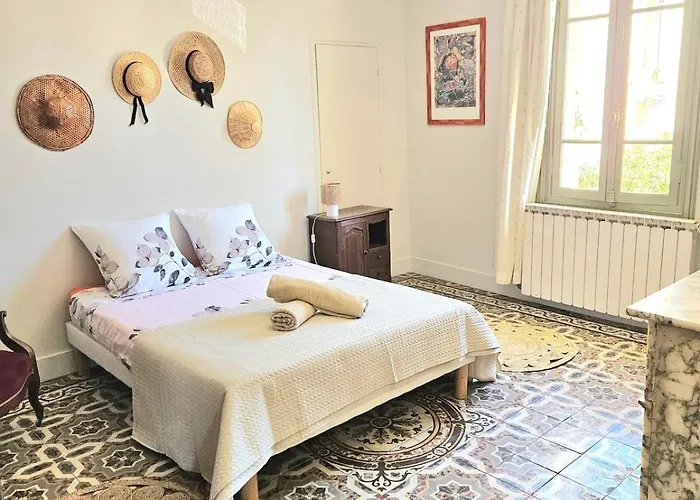 Maison Vigneronne 빌라 *